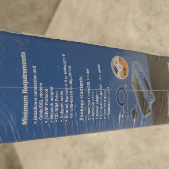 Linksys EtherFast Cable/DSL Router w/4 Port Switch - Picture 3 of 6